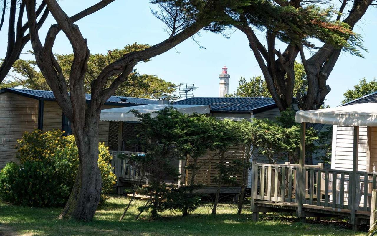 Camping Les Perouses Saint-Clément-des-Baleines Exterior photo